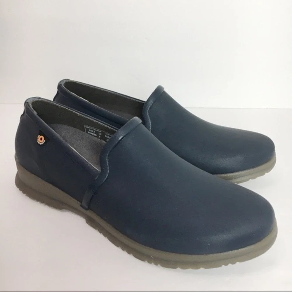 NEW BOGS Womens Size 6 Sweetpea Slip On Dark Blue Waterproof Rain‎ Garden Shoes